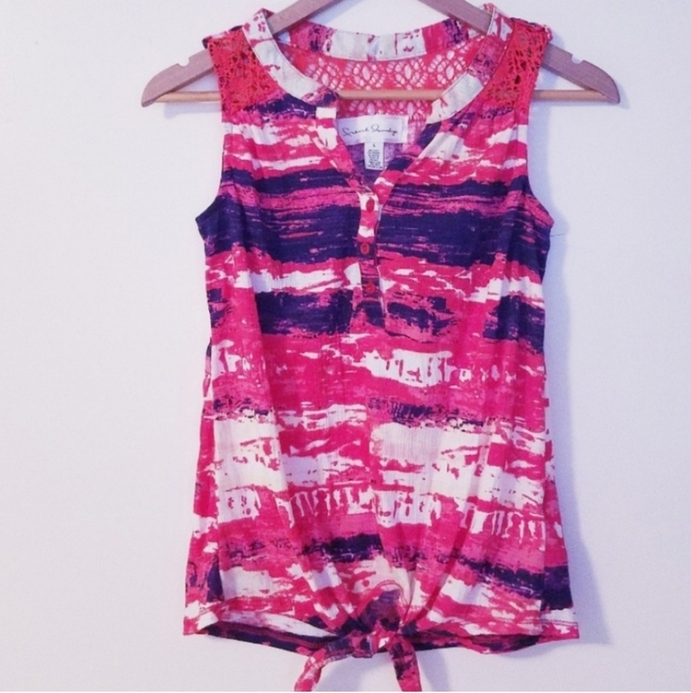 🌞5/$25 French Laundry Tie Front Sleeveless Top